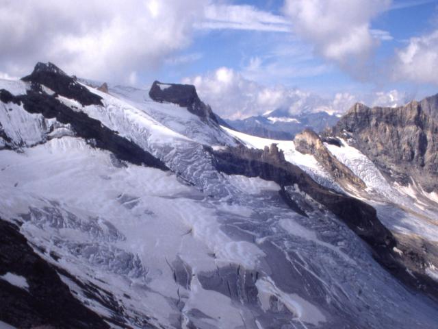 J3-8 Glaciers Lavassey Fond